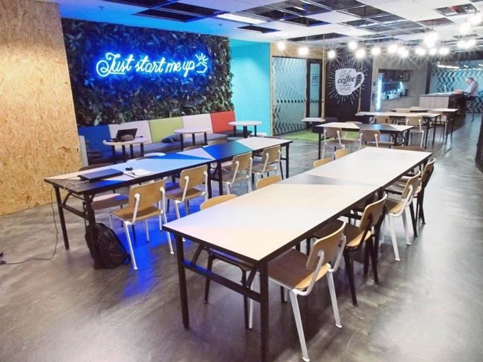 fun and modern coworking spaces in Singapore